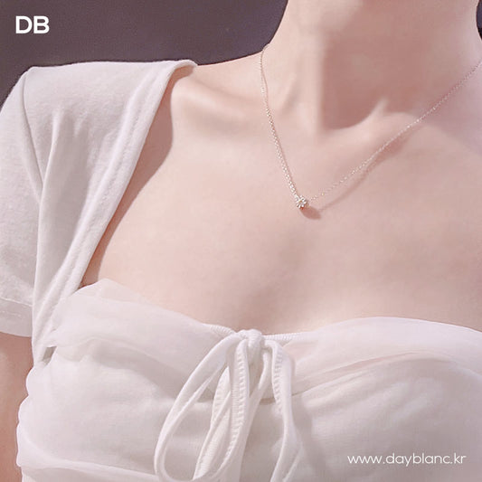 Love Daisy (Necklace)