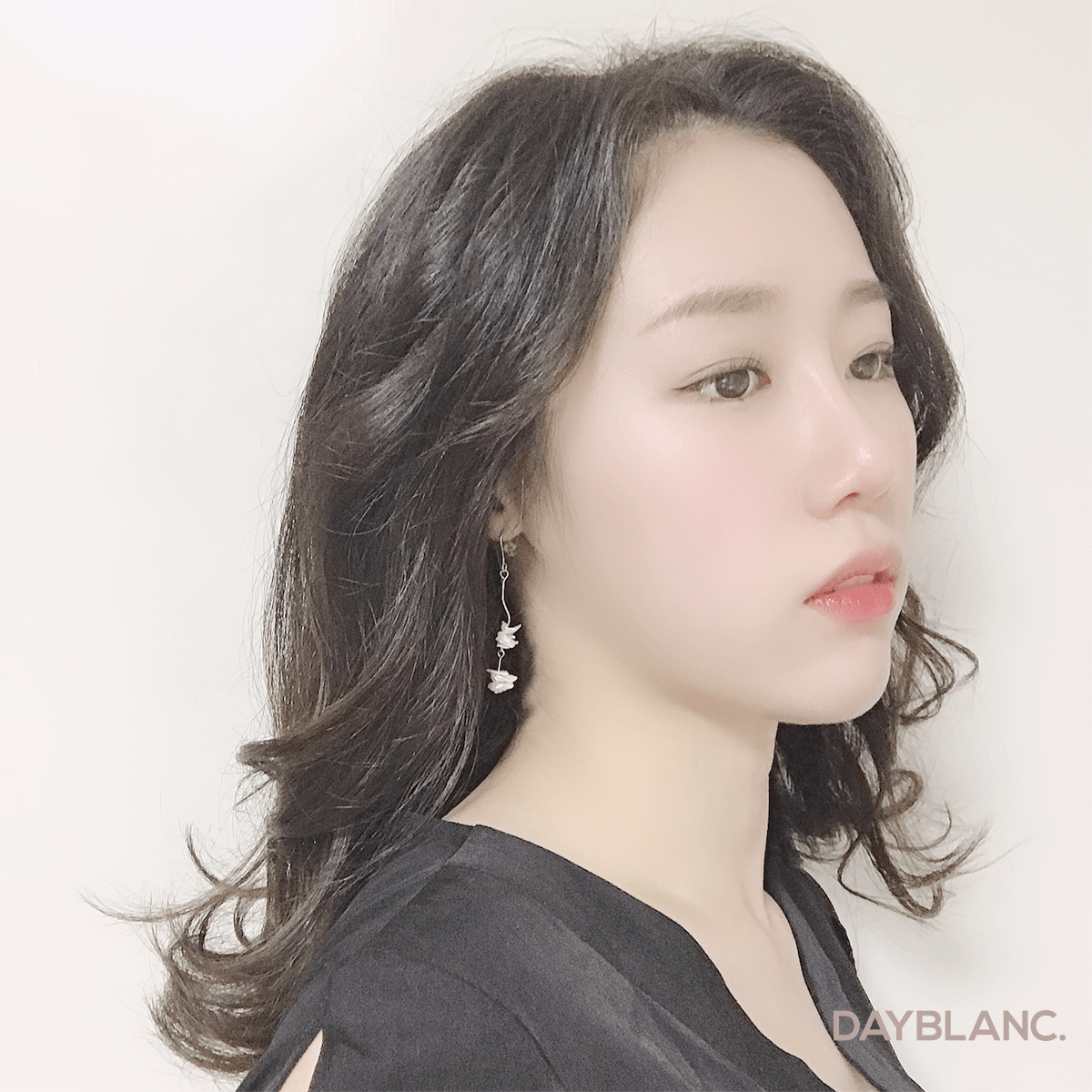 Fresh Water Pearl Chips 담수 진주칩 (Earring) - DAYBLANC