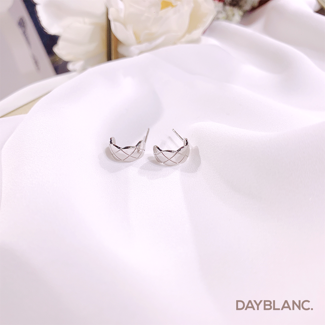 Obliviate Love (Earring) - DAYBLANC
