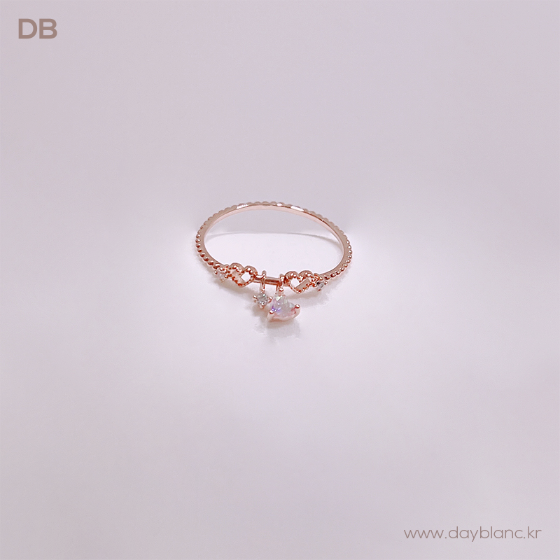 Lovey Dovey (Ring)