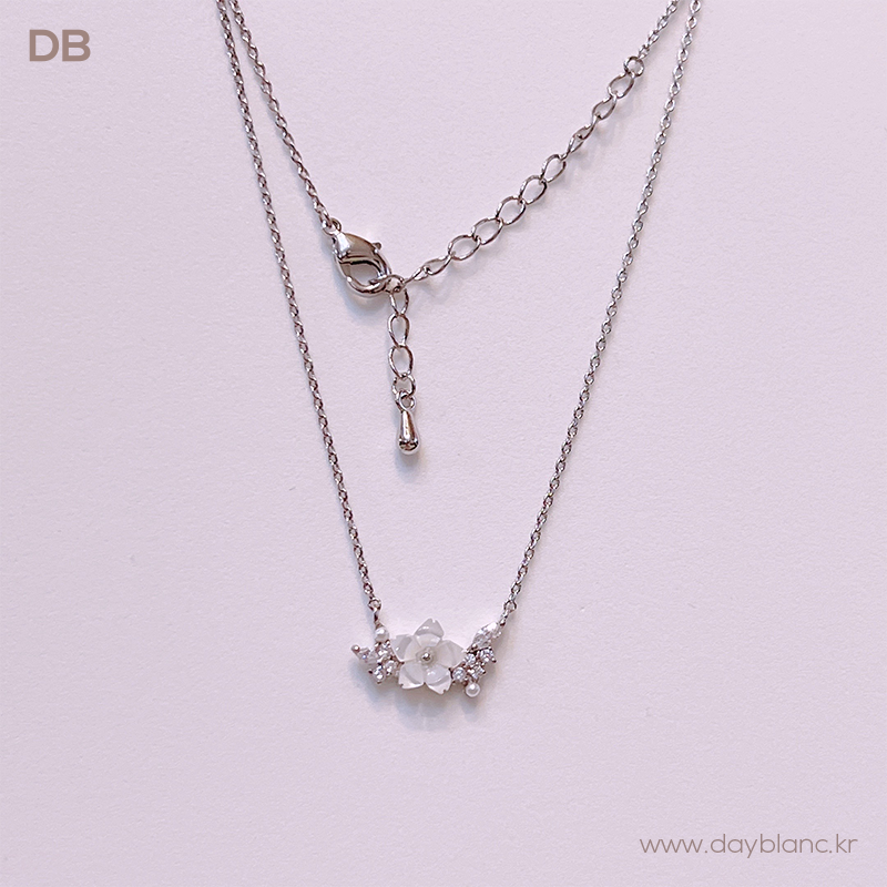 Blossom Love (Necklace)