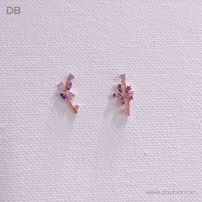 Lavender Blossom (Earring)