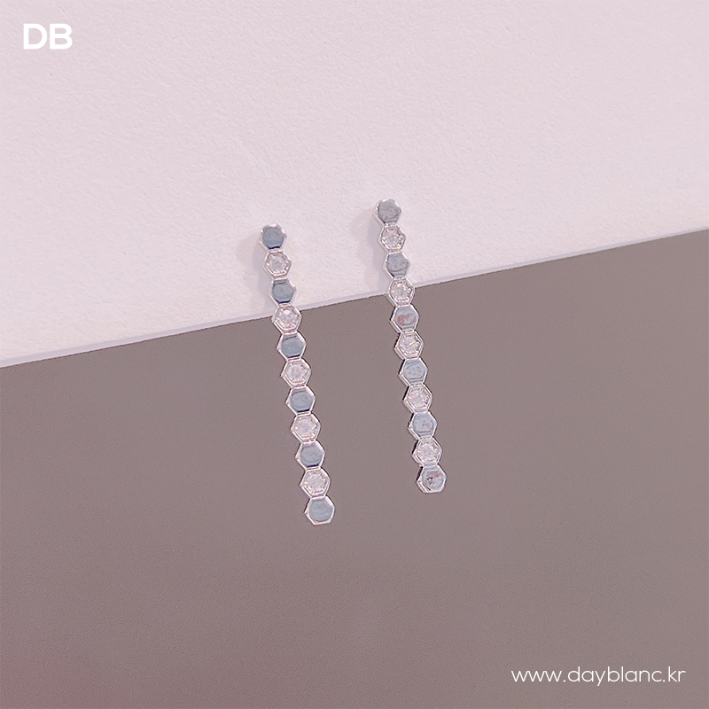 Be the One (Earring)