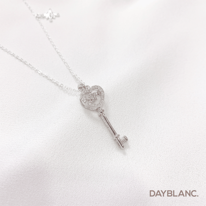 Key To My Heart (Premium | Necklace) - DAYBLANC