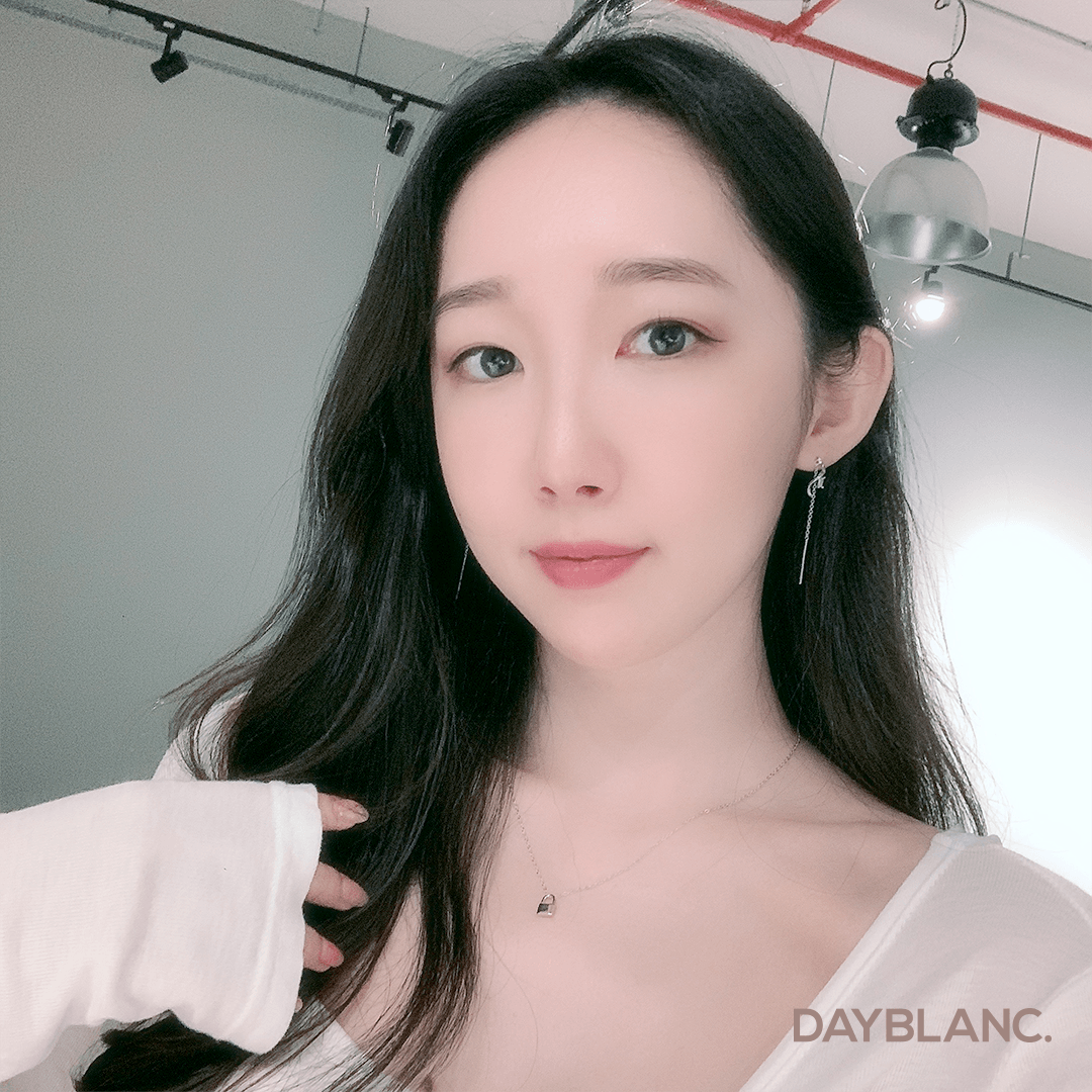Aurora Borealis (Earring) - DAYBLANC