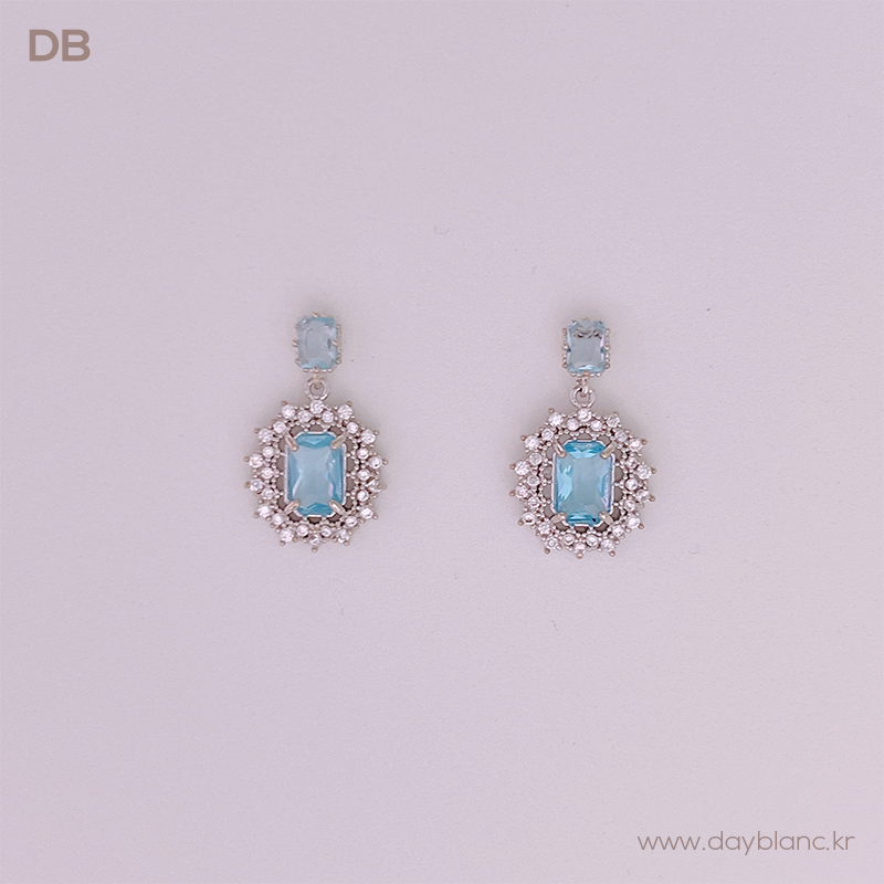 Elegance Frame (Earring)