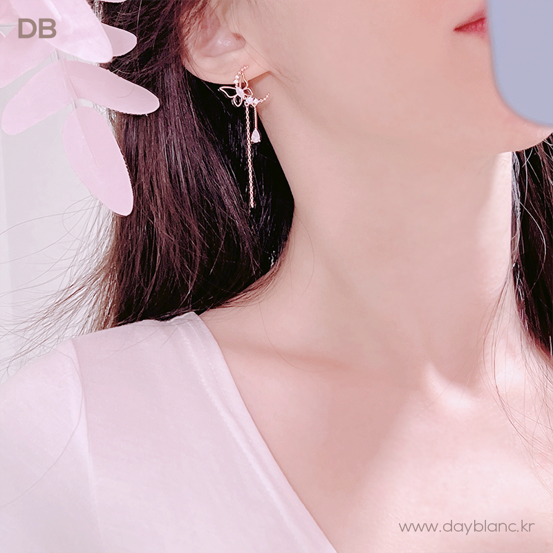 Butterfly's Spell (Earring)