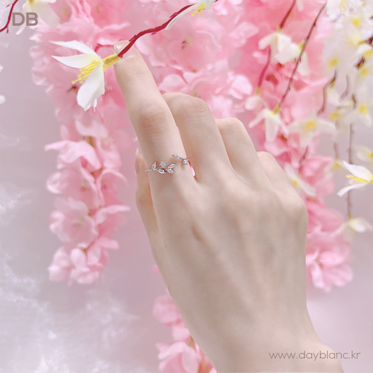 Dream Garden (Ring)