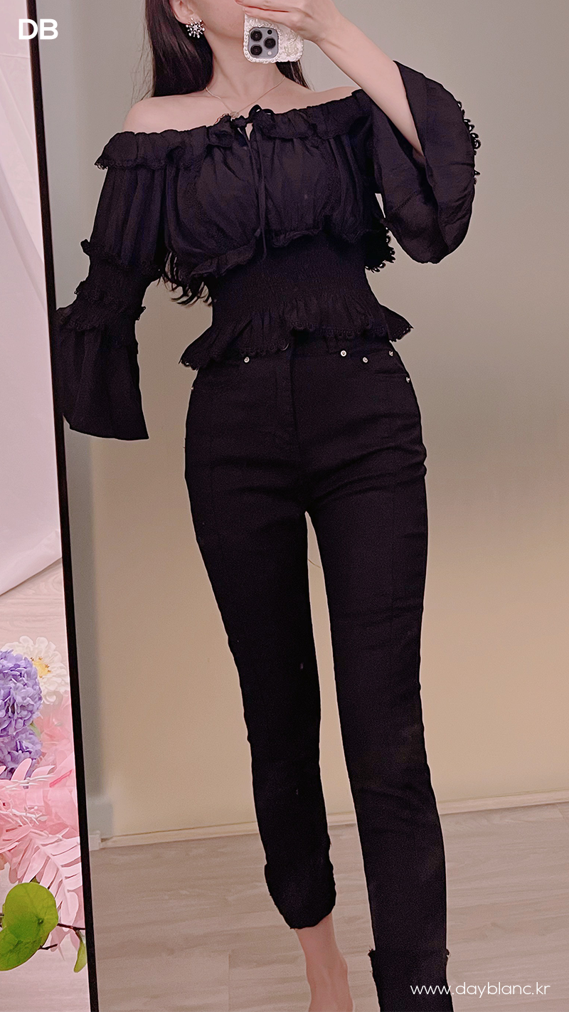 Angel Suit (Blouse + Skirt set)