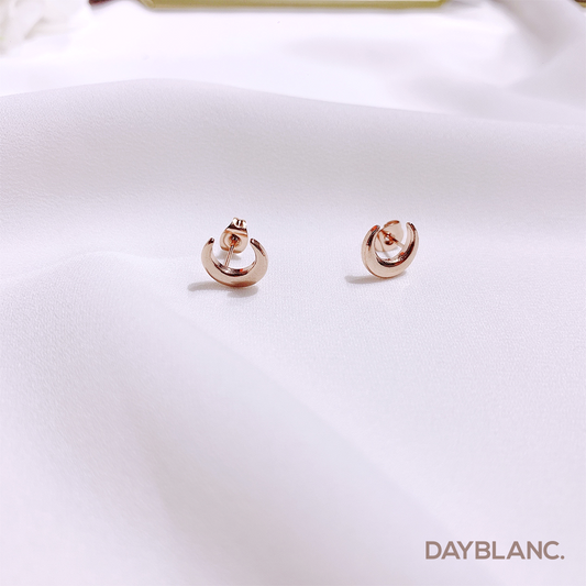 Rose Crescent (Earring) - DAYBLANC