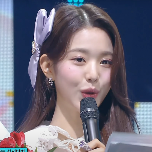 First Love (Earring)