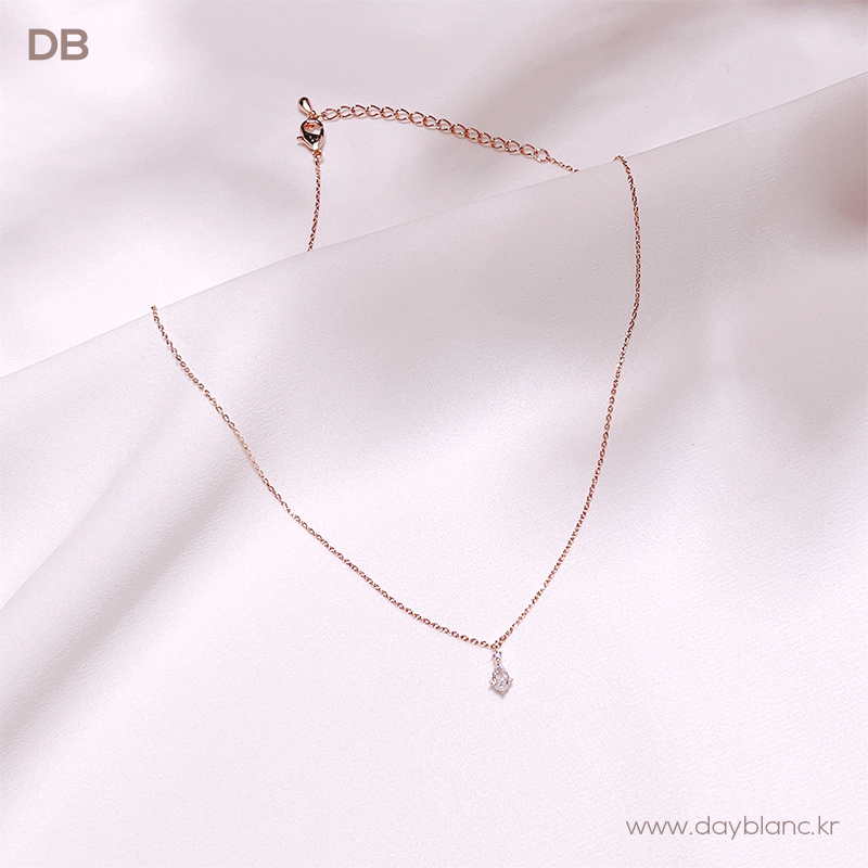 The Moment (Necklace)