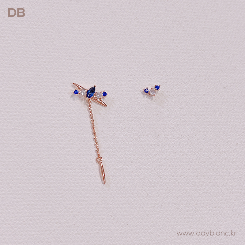 Midnight Waltz (Earring)