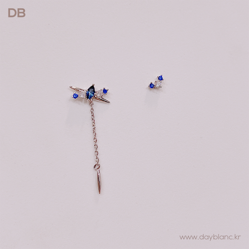 Midnight Waltz (Earring)