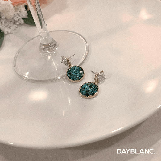 Lux Emerald 럭스에메랄드 (Earring) - DAYBLANC