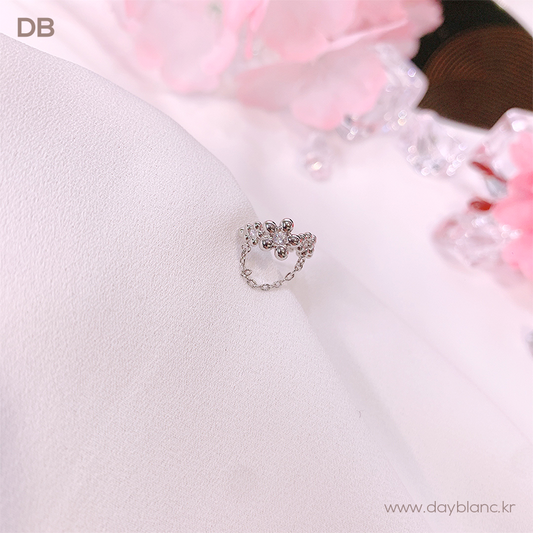 Daisy Bloom (Ear Cuffs)