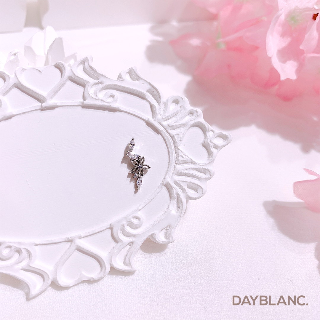 Flower Garden (Piercing) - DAYBLANC