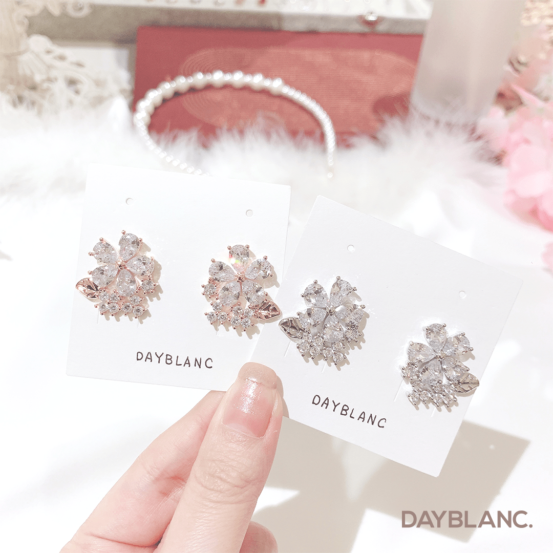 You’re In Love (Earring) - DAYBLANC