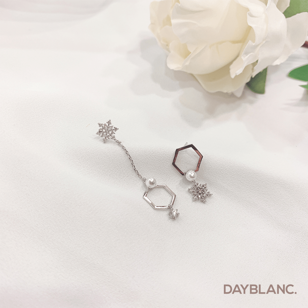 Dream of snow 눈의 꿈 (Earring) - DAYBLANC