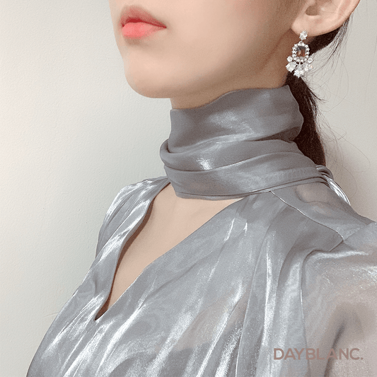 Feel Special (Earring) - DAYBLANC