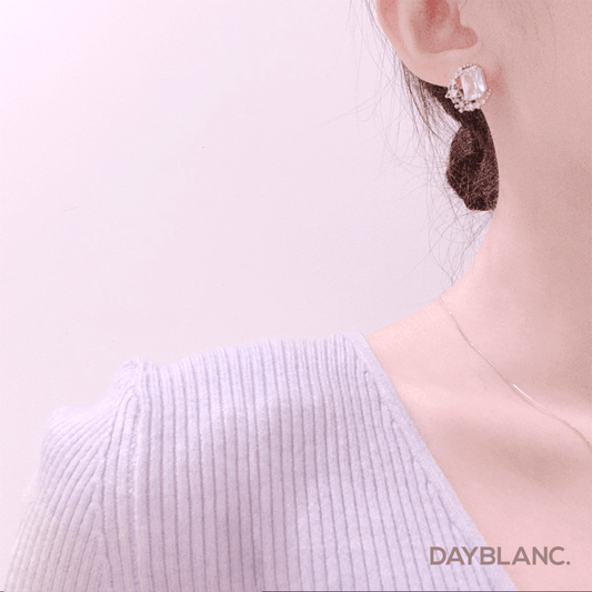 Lunar Chronicles (Earring) - DAYBLANC