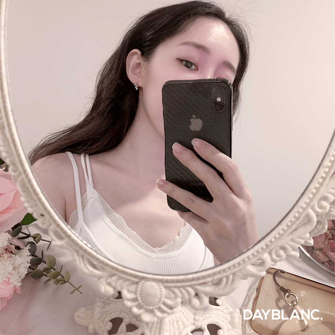 Ice Fragment (Earring) - DAYBLANC