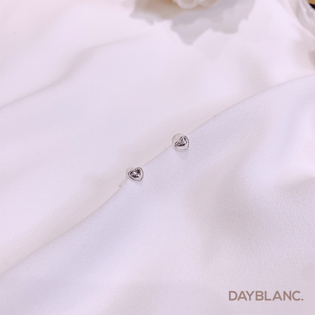 Petit Heart (Earring) - DAYBLANC