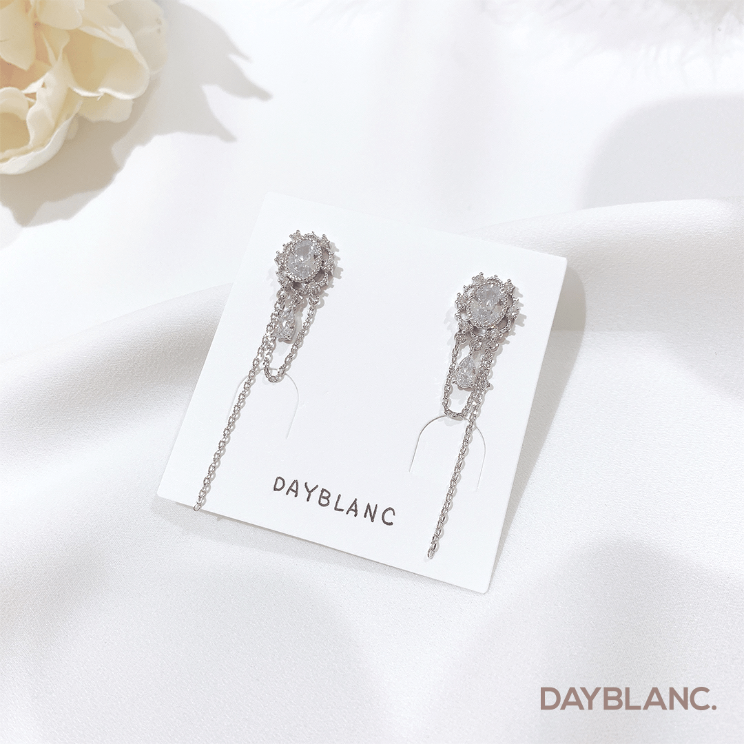 Grimhilde's Mirror (Earring) - DAYBLANC