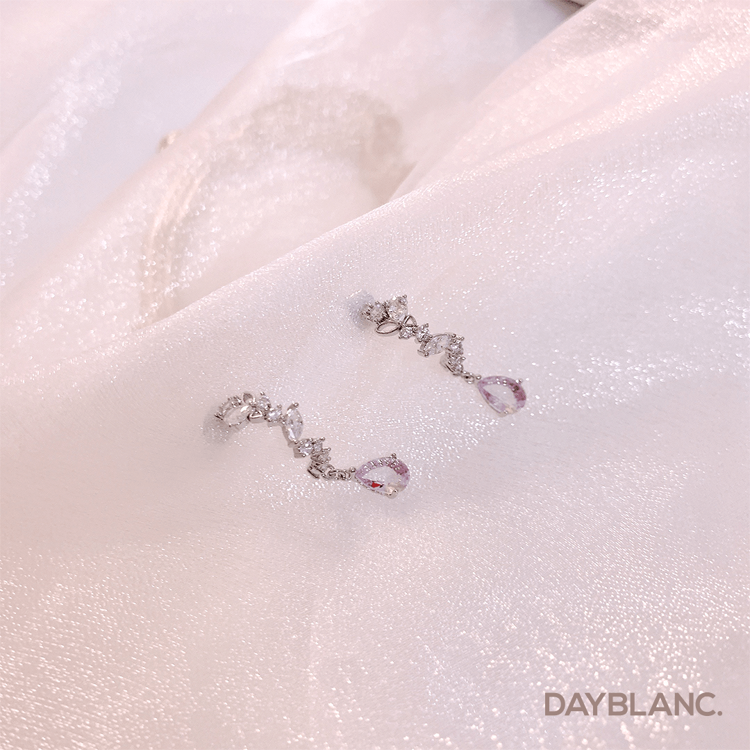 Garden Story (Earring) - DAYBLANC