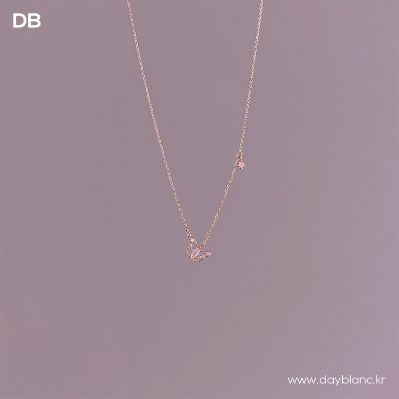 Nabiya 나비야 (Necklace)