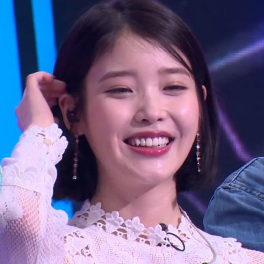 Midnight Star (Earring)