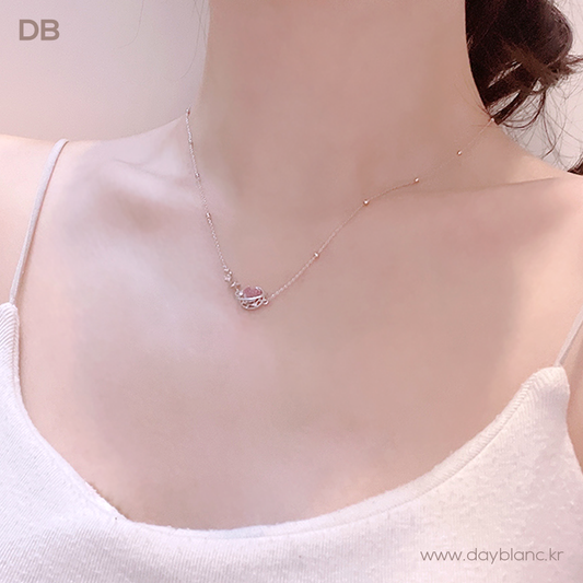 Love in Space (Necklace)