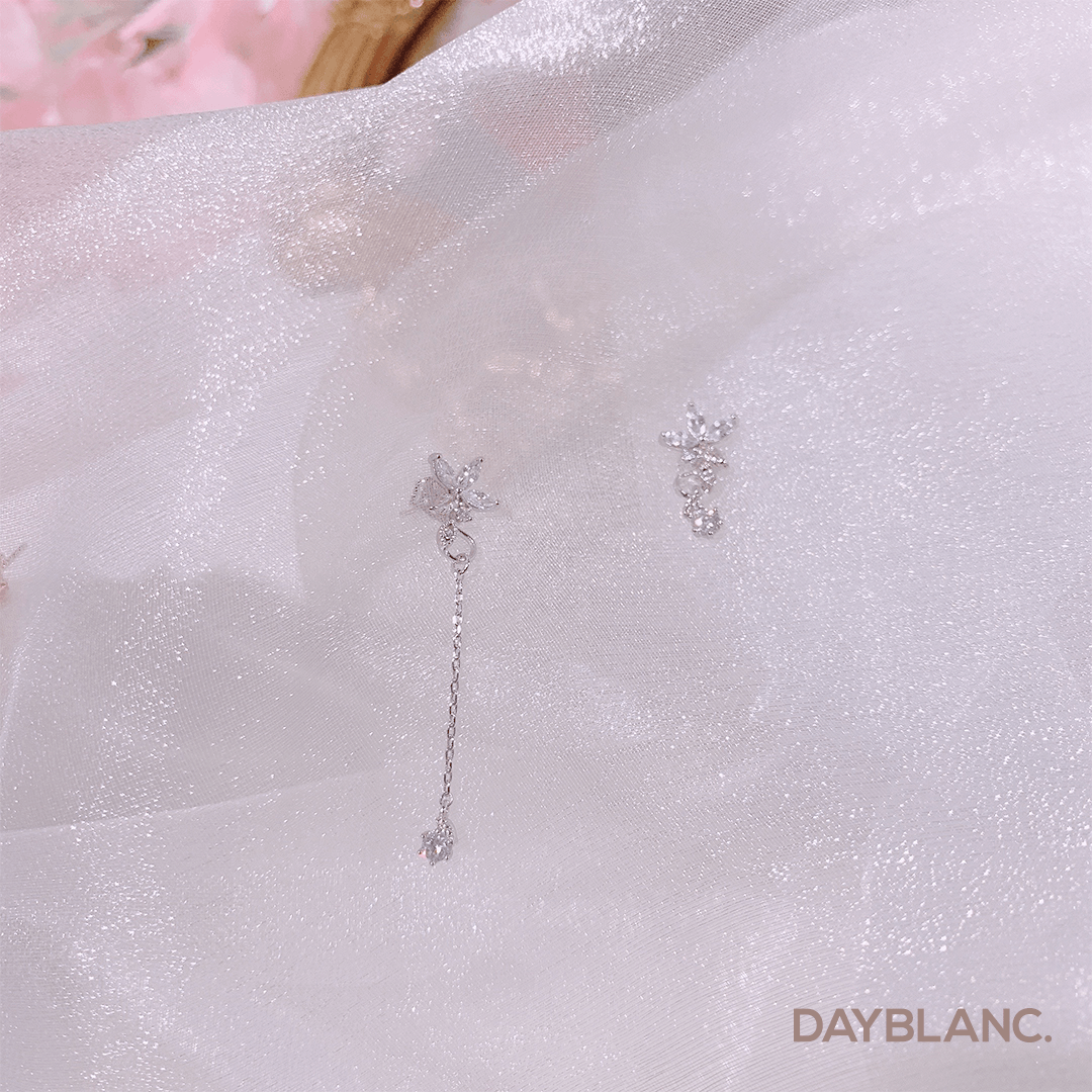 Whisper of Flower (Earring) - DAYBLANC
