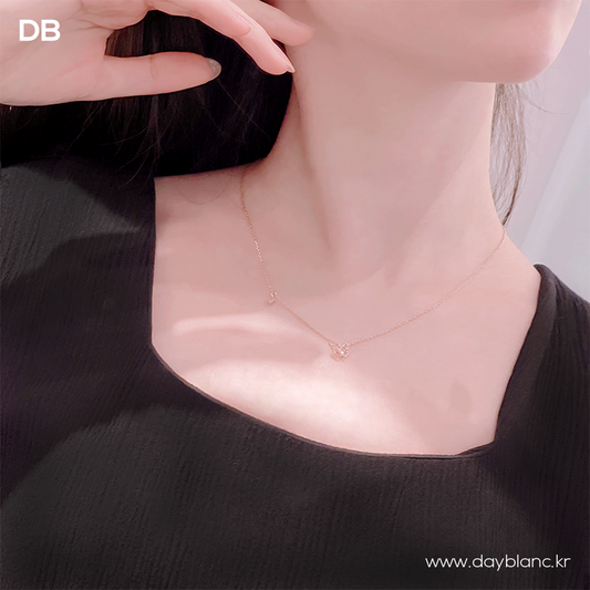 Nabiya 나비야 (Necklace)