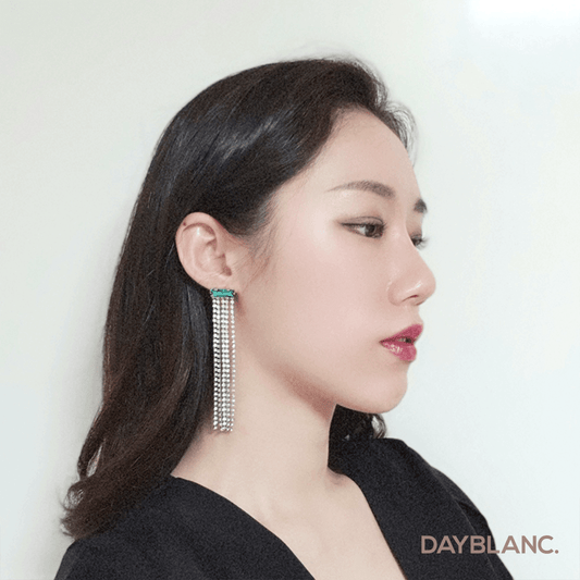 Emerald Queen 에메랄드 퀸 (Earring) - DAYBLANC