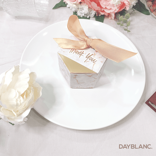 S$80 order gift box promo