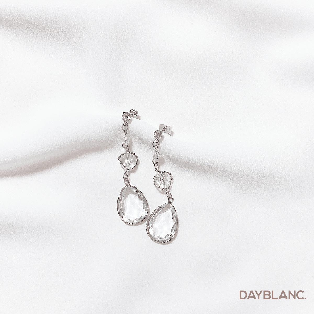 Amor Crystal (Earring) - DAYBLANC