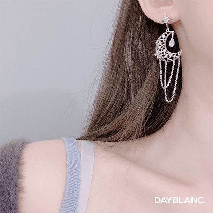 Delight Moon (Earring) - DAYBLANC