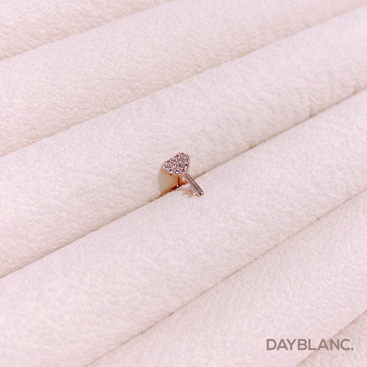 Sarang (Piercing) - DAYBLANC