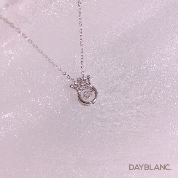 Dancing Queen (Premium | Necklace) - DAYBLANC