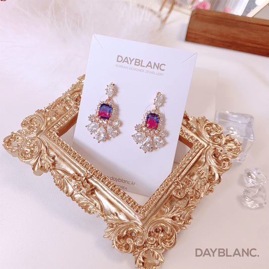 Feel Special (Earring) - DAYBLANC