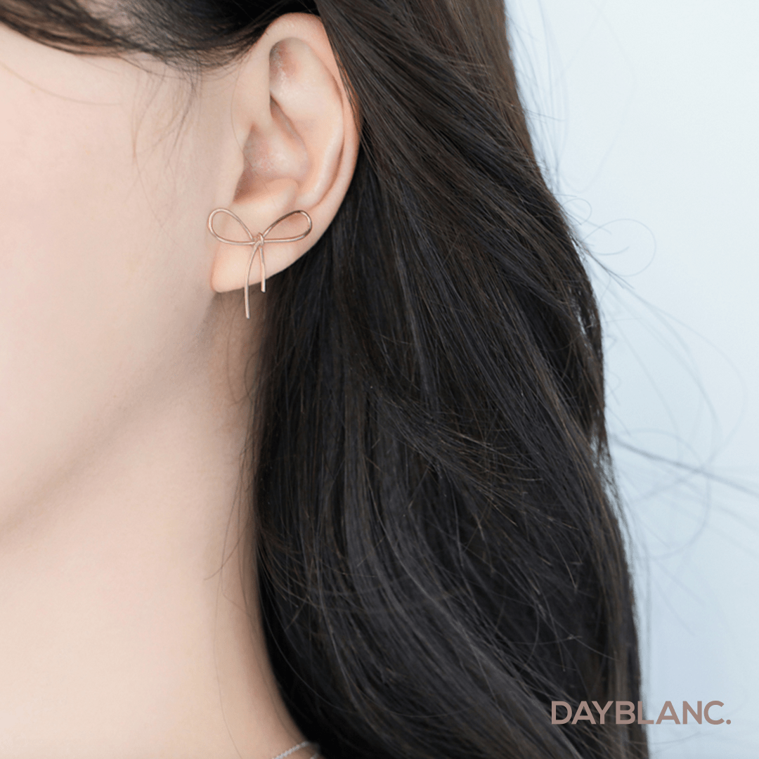 Love me more 러브 미 모어 (Earring | Set) - DAYBLANC