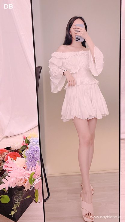 Angel Suit (Blouse + Skirt set)
