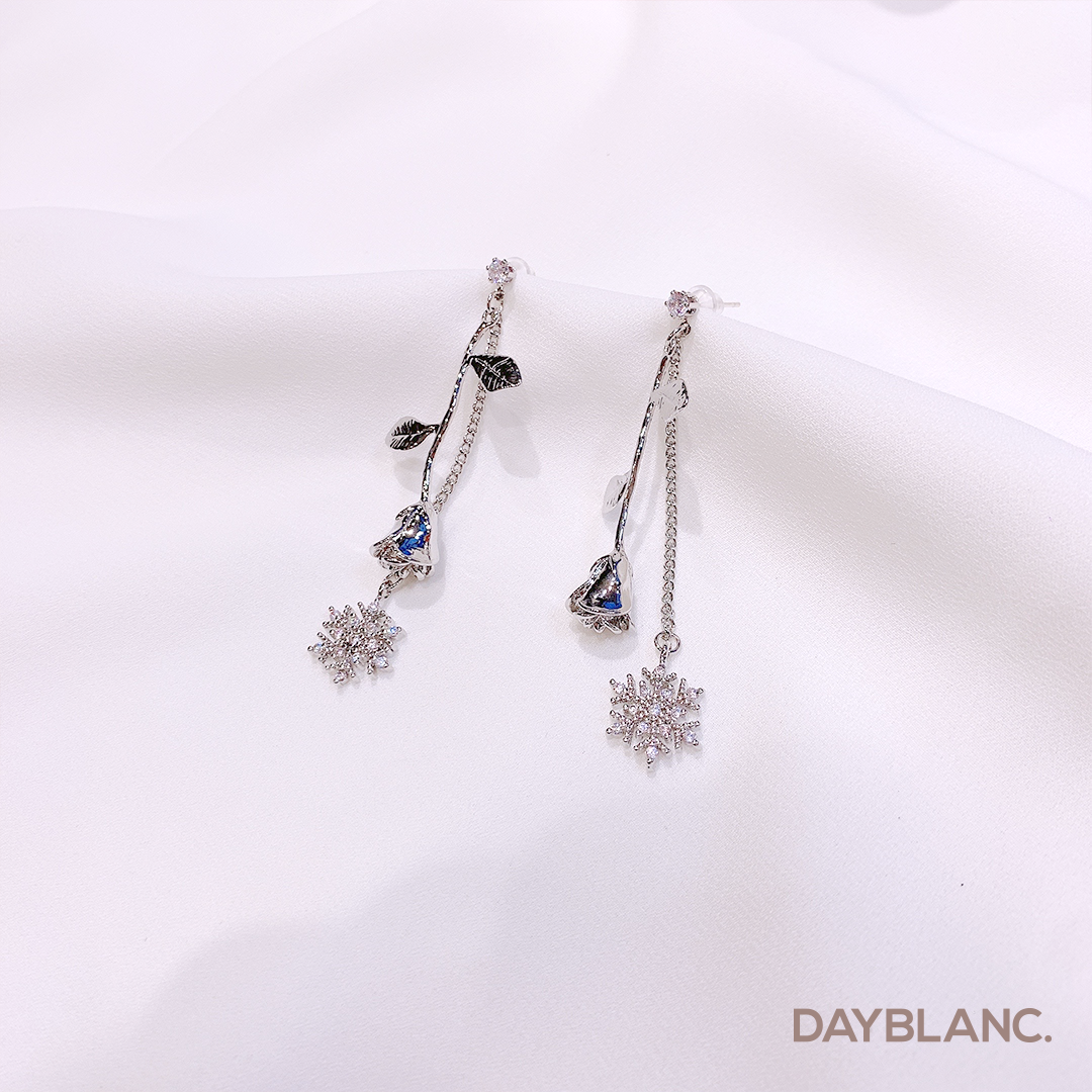 Winter Rose (Earring | Premium) - DAYBLANC
