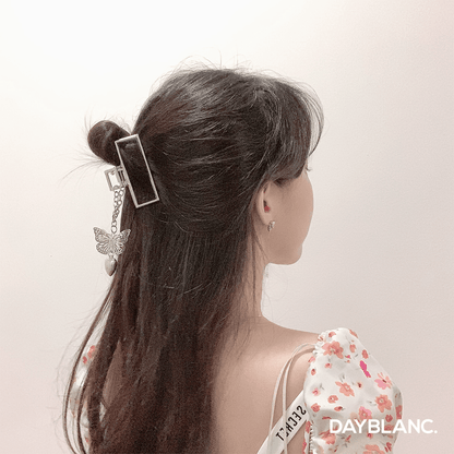 Allure Butterfly (Hairclip) - DAYBLANC