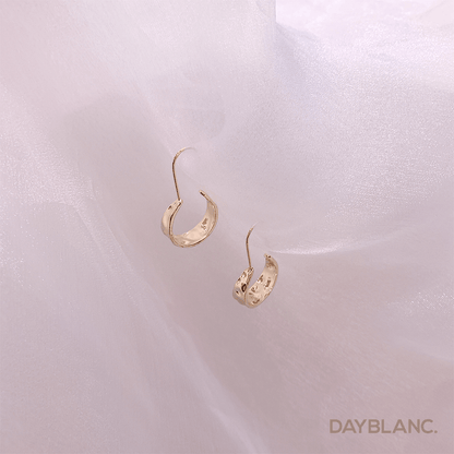 Golden Dew (Earring) - DAYBLANC