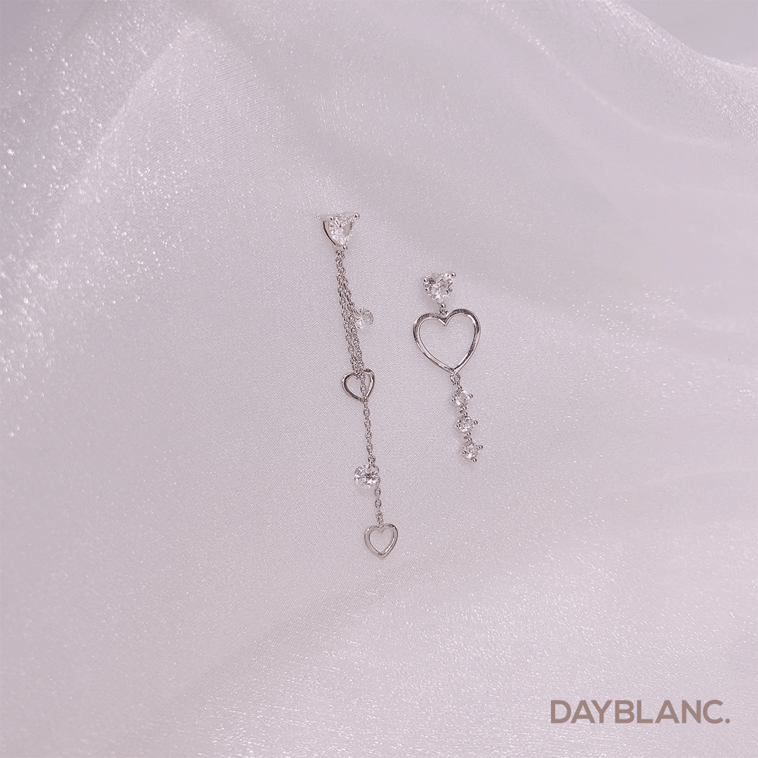 Love Bomb (Earring) - DAYBLANC