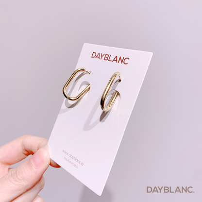 Classic Gold (Earring) - DAYBLANC
