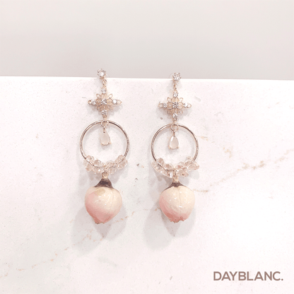 Peach Flower 복숭아 꽃 (Premium Earring) - DAYBLANC