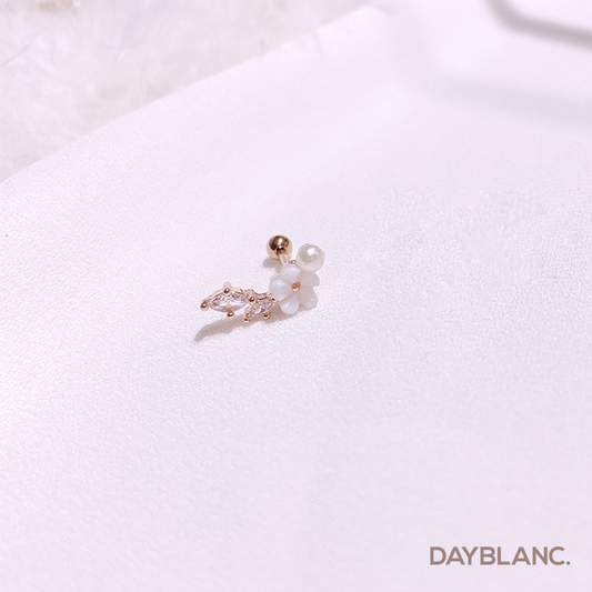 Swaying Petals (Piercing) - DAYBLANC